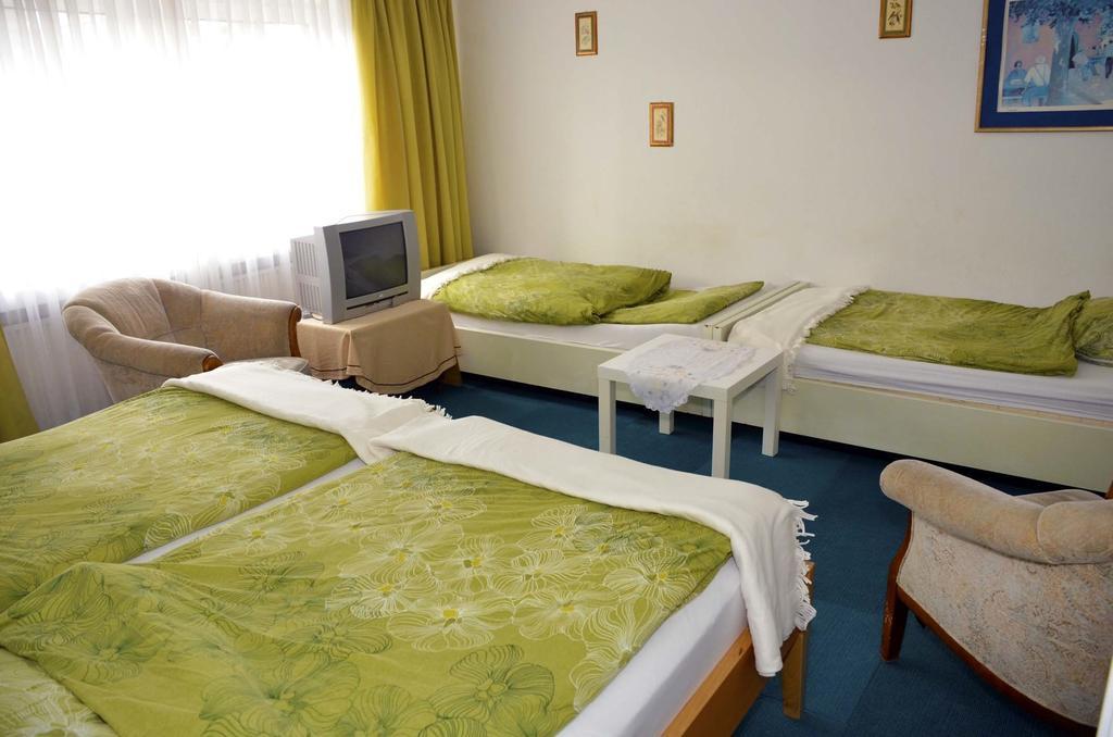 Hotel Hotel-garni Ziegenhagen Keulen